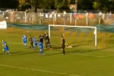 (VIDEO) SRPSKI GOLMAN MATIRAO SAM SEBE: Odbranio dva zicera, pa se OBRUKAO za sva vremena!