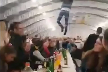 (VIDEO) "SPAJDERMEN" NA SRPSKOJ SVADBI: Ovo se ne viđa svaki dan, ZEMLJOTRES NA DRUŠTVENIM MREŽAMA!