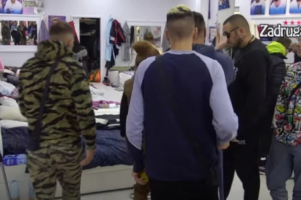 (VIDEO) Ona je UŠLA u Zadrugu ovog popodneva! Tomoviću nije bilo svejedno kada ga je zaskočila, poručio joj OVO!