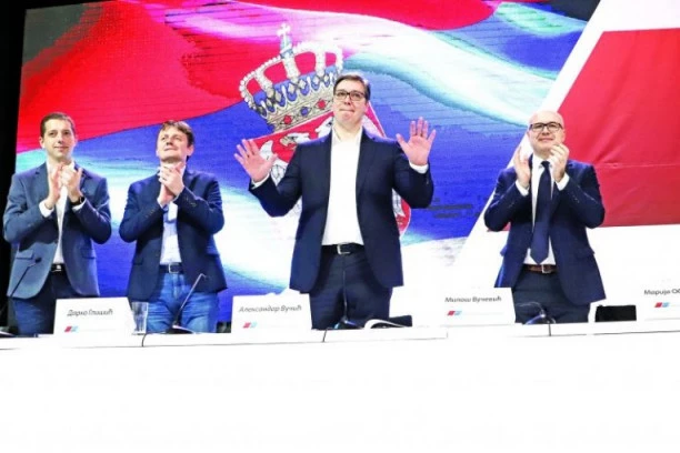 Trese se SNS zbog Vučićevog spiska za odstrel