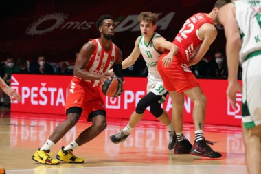 KORONA PONOVO PRAVI PROBLEME: Čitav tim u karantinu!