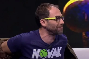 (VIDEO) SVI ZANEMELI: ALBANAC se pojavio u Đokovićevoj majici u programu UŽIVO - usledio OPŠTI HAOS!