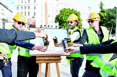 NA IZBORIMA U BEČU OSVOJILI 12 MANDATA, A NEMAJU ČLANSTVO: Partiji piva nedostaju odbornici