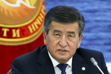 "NE ŽELIM DA PUCAM NA SOPSTVENE GRAĐANE": Predsednik Kirgistana podneo ostavku!