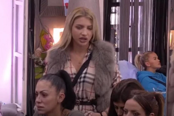 (VIDEO) NEĆE VIŠE DA ĆUTI! Milica ODBRUSILA Tomi: Sad si se setio da si OŽENJEN!