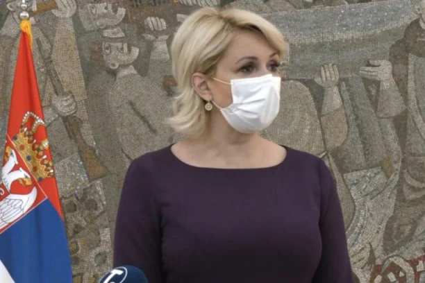 DARIJA PRIZNALA: Osećala BOL posle vakcinacije