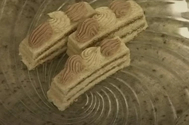 (RECEPT) Starinska torta Južni vetar nezaboravnog ukusa