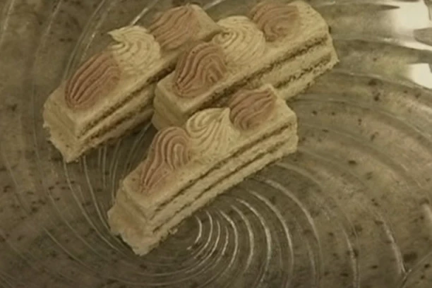 (RECEPT) Starinska torta Južni vetar nezaboravnog ukusa