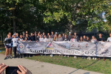 Veslački klub Partizan osvojio 13 zlatnih medalja na Prvenstvu Srbije!