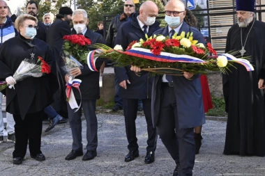 Služen parastos crvenoarmejcima palim za slobodu Beograda