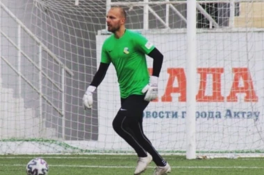 MARKO MILOŠEVIĆ BRILJIRA, KASPI GUBI: Neverovatni rezultati srpskog golmana u Premijer ligi Kazahstana!