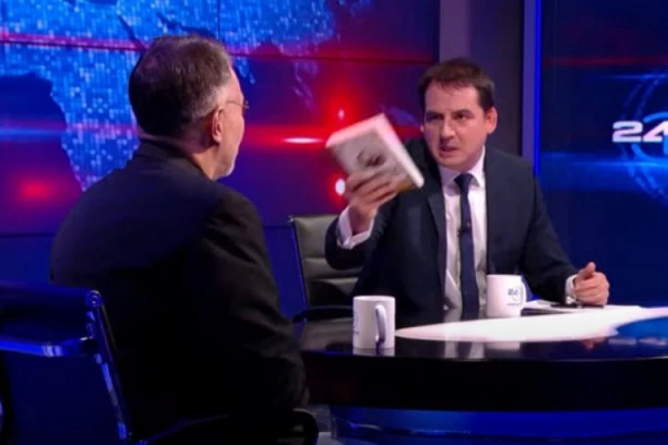 NOVA BRUKA U EMISIJI ŠOLAKOVE NOVE S! Kesićev gost pljuje i Crkvu i Košare