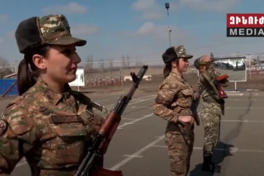 (VIDEO) JERMENKA PONOSNO BRANI OTADŽBINU: Primljena sam, IDEM NA FRONT