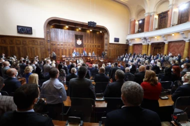USKORO NOVA VLADA! Poslanici danas raspravljaju o predlogu Zakona o ministarstvima