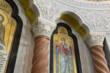 (FOTO) Otkrijte zadivljujuću lepotu Hrama Svetog Save!