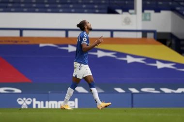 PREDVODI LISTU STRELACA PREMIJER LIGE: Junajted dovodi napadača od 100 miliona evra!