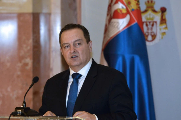 Dačić: Ne očekujem uslovljavanje putovanja vrstom vakcine , to bi bila DISKRIMINACIJA!