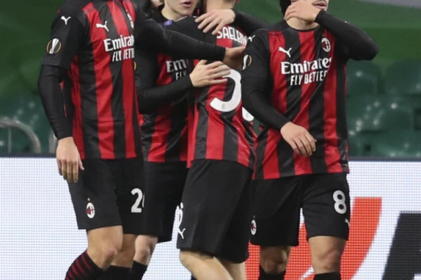 ROSONERI ŽELE TITULU: Milan slavio na teškom gostovanju!