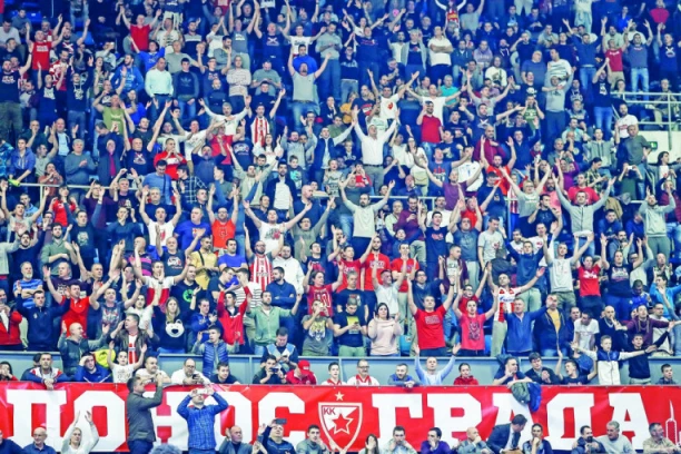 SLOBODAN JE: Na spomen njegovog imena "Delije" polude, plej tražio raskid ugovora!