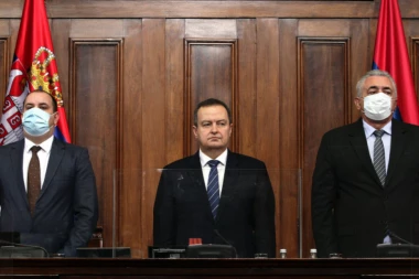 DAČIĆ STAVIO TAČKU NA GLASINU: Evo da li su poslanicima povećane plate