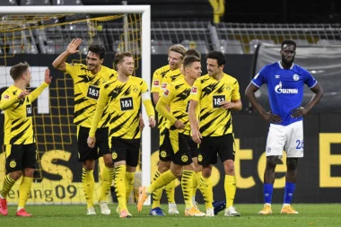 KO IM RADI O GLAVI? Protesti širom Nemačke zbog UREDNIH FRIZURA FUDBALERA!