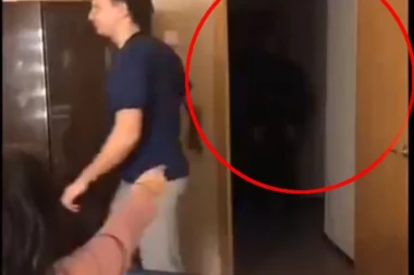 (VIDEO) DA ČOVEKA PODIĐE JEZA: Šok snimak kruži mrežama, nije za svačije oči!