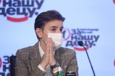 Brnabić: Dehumanizacija Vučića i njegove porodice