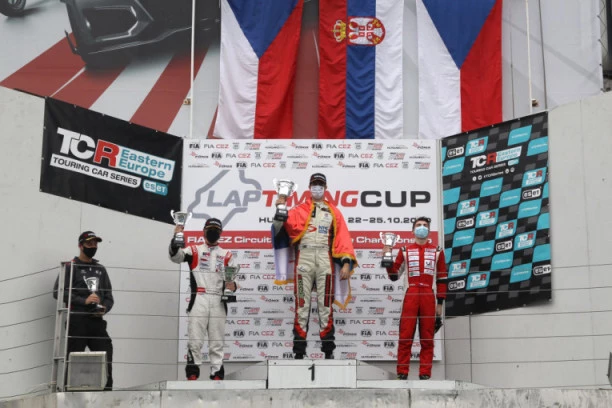 MAKSIMALNIM UČINKOM OD OSAM UZASTOPNIH POBEDA: Borković i zvanično postao ŠAMPION TCR ISTOČNA EVROPA!