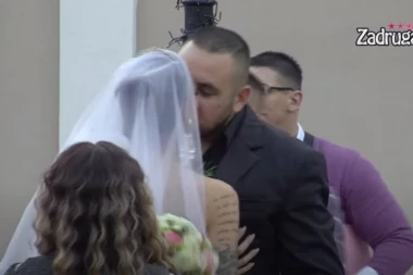 "NE MOGU DA KAŽEM DA MI SE ZGADILA, ALI..." Mensur se oglasio nakon Minine svadbe, samo je OVO rekao!