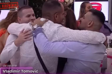 (VIDEO) ZOLA ĆE POLUDITI! MILJANA I MIŠEL ZAKOPALI RATNE SEKIRE? Pali i prvi POLJUBCI!