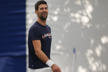 TREBA DA IH JE SRAMOTA: Đoković je SAMO NJEGA čekao da se oglasi, sada je SVE JASNO!