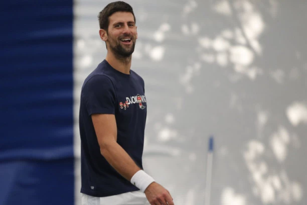 (FOTO) ĐOKOVIĆA U BEČU DOČEKAO VELIKI RIVAL!