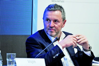 ŠUT KARTA! TAJKUN OSTAO BEZ FUNKCIJE: Vojin Lazarević smenjen sa čela PKB!