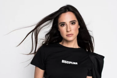 EKSKLUZIVNO! SAJSI TRUDNA! Pevačica je MESECIMA krila srećne vesti, a večeras će prvi put pokazati TRUDNIČKI STOMAK!