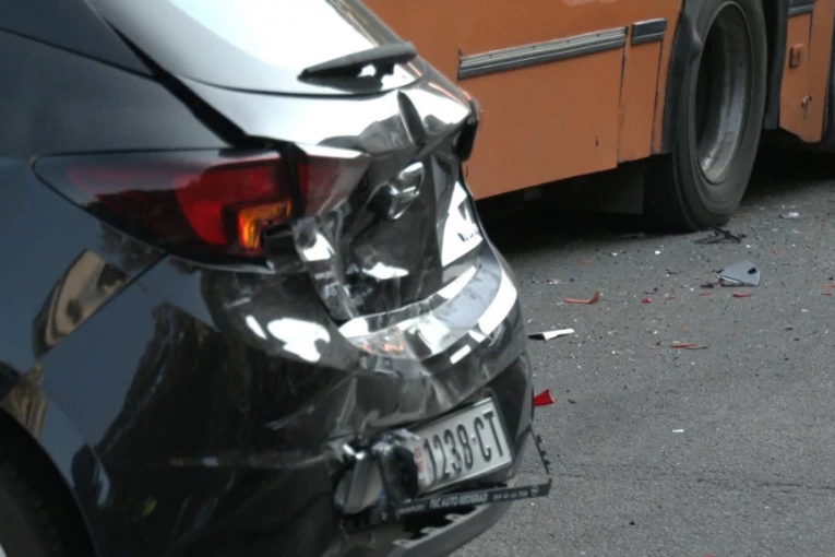 SUDAR NA GAZELI: Velika gužva na Novom Beogradu! Izbegavajte ovaj deo grada