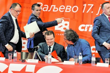 BIĆE PERESTROJKA: NOVI KADROVI PREUZIMAJU PARTIJU! Dačić izabrao naslednika u SPS