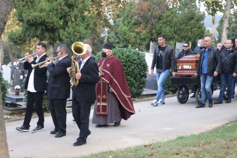 Sahrana Aleksandra Šarca