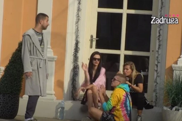 (VIDEO) "KOLIKO DU*E IMA MILJANA"! Zadrugari OGOVARALI Kulićevu, a Đedović za sve OKRIVIO Mariju!