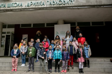 Donacija Fondacije Novak Đoković svim đacima prvacima u Srbiji: Dodela 100.000 paketa za zaštitu zdravlja na bazi srebrnih jona