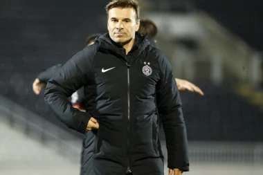 CRNO-BELI DOMINIRALI, ON NEZADOVOLJAN: Stanojević LJUT posle pobede!