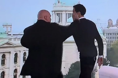 (VIDEO) RVAČKI ZAHVAT USRED EMISIJE! PALMA PATOSIRAO FILIPA ČUKANOVIĆA - Srušio ga jednim potezom!