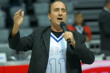 POZNATI PEVAČ IZA REŠETAKA! Uhapšen zbog nasilja u porodici