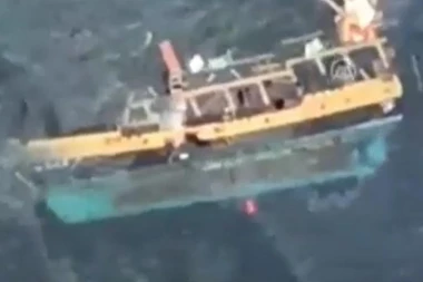 (VIDEO) NOVA TRAGEDIJA U TURSKOJ: Prevrnuo se brod sa turistima, ima MRTVIH!