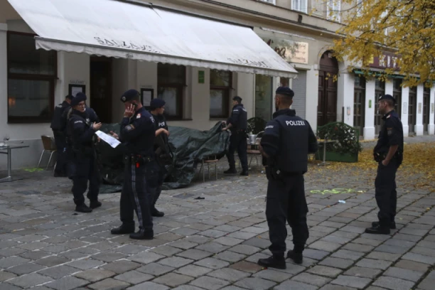 I MAKEDONAC STRADAO U BEČU: Među žrtvama više stranih državljana