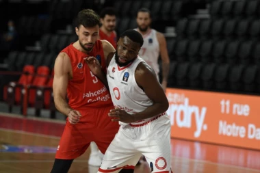 Burg nastavlja da melje: ANĐUŠIĆ I EKIPA PREGAZILI I Bahčešehir!