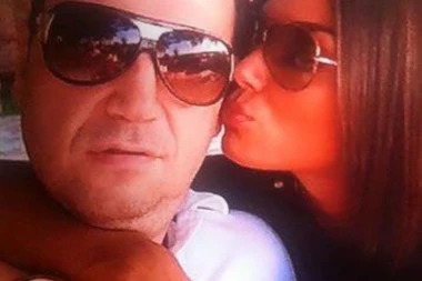 (FOTO) BILA JE MISS JUGOSLAVIJE I VELIKA LJUBAV BIZNISMENA ZBOG KOGA LUKASU IZVRŠITELJI KUCAJU NA VRATA: Ovako danas izgleda Tijana Stajšić!