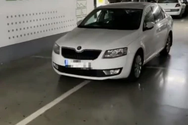 (VIDEO) ŠMEKERSKI, SVAKA ČAST! U krcatoj beogradskoj garaži zauzeo ČETIRI MESTA, građani POBESNELI MAKSIMALNO!
