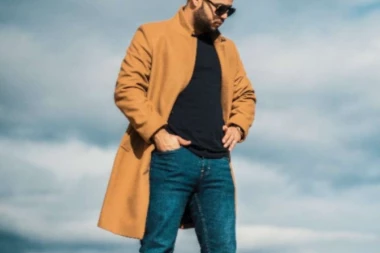 Ni virus, ni rat mu ne mogu ništa: Sarajevski pevač Edi Herc snimio spot na granici Turske i Sirije usred korone!