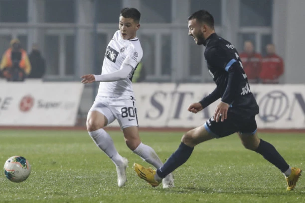 DRAMA U SUBOTICI: Partizanov HEROJ odbranio penal u 90! Crno-beli PREŽIVELI Spartak i zadržali korak za Zvezdom!