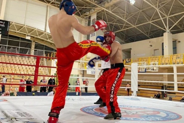 Završeno ful kontakt kik boks prvenstvo: NIŠ I SPARTA 2013 NAJBOLJI U SENTI!